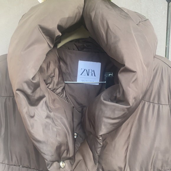 Brown Zara  puffy warm jacket. Mint condition! - Picture 2 of 3